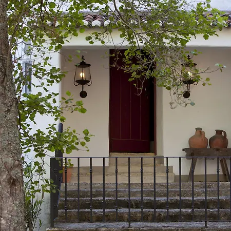 Convento Sao Saturnino Гостевой дом 3*