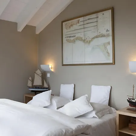 Convento Sao Saturnino 3* Коларес