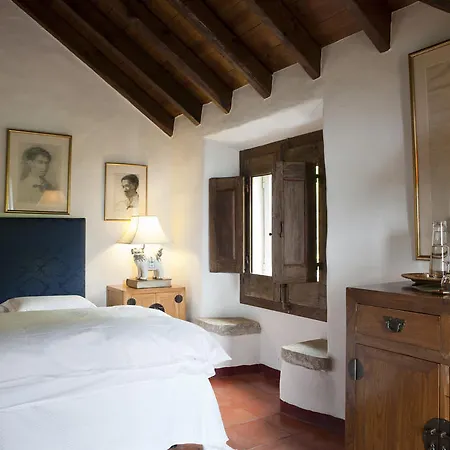 Convento Sao Saturnino Гостевой дом 3*