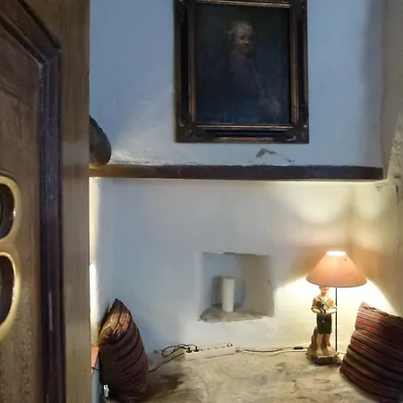 Convento Sao Saturnino Гостевой дом