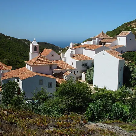 Guest house Convento Sao Saturnino 3*